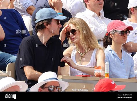 Natalia Vodianova & Antoine Arnault @ Roland Garros 9 june。